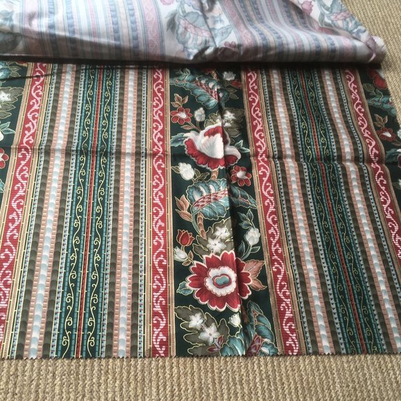 Wyngard Decorative Fabric. Floral and Stripes. - Picture 7 of 9